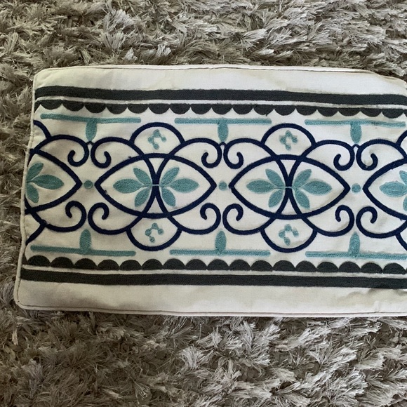 Pillow cover - Picture 3 of 4